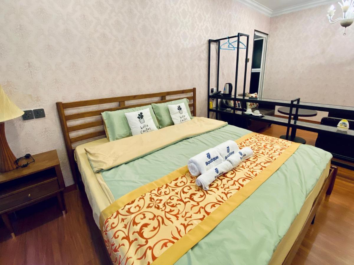 Standard King Room